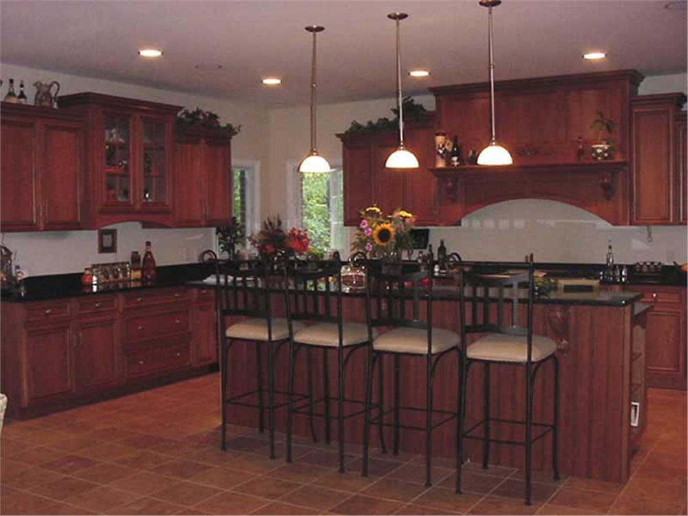 INTERIOR PHOTO