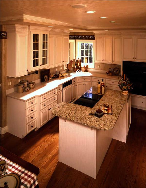 INTERIOR PHOTO