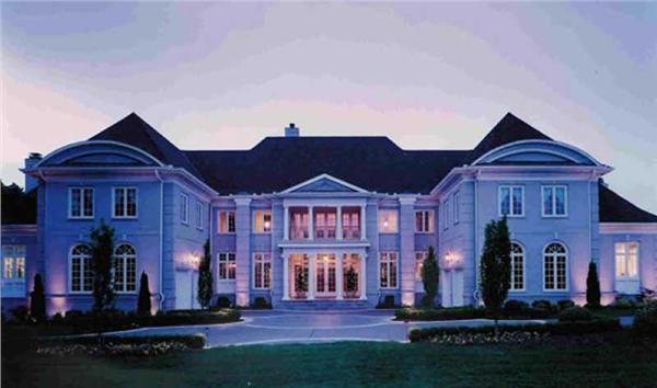 EXTERIOR PHOTO