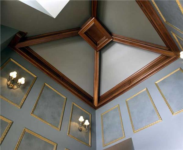 INTERIOR PHOTO