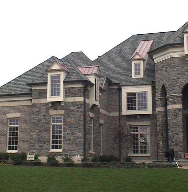 EXTERIOR PHOTO