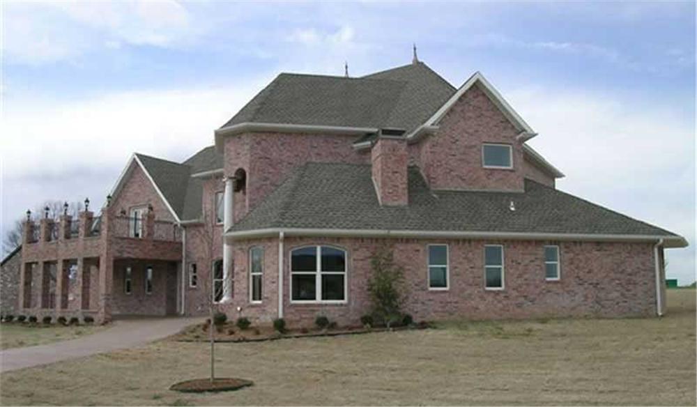EXTERIOR PHOTO