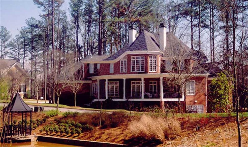 EXTERIOR PHOTO