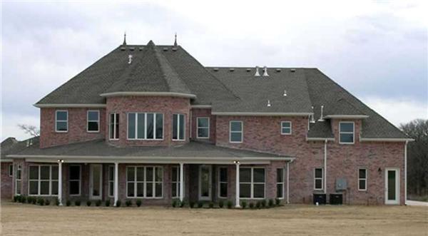 EXTERIOR PHOTO