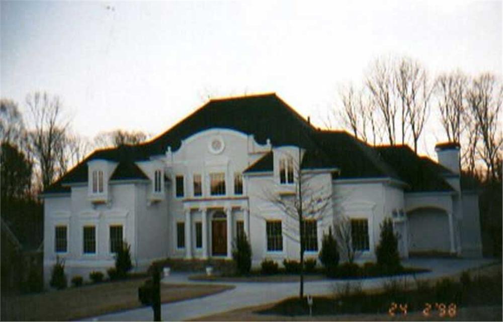 EXTERIOR PHOTO
