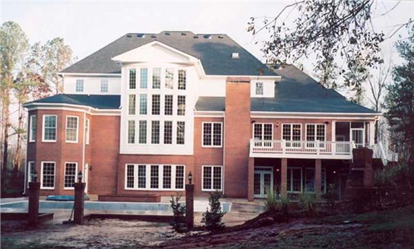 EXTERIOR PHOTO