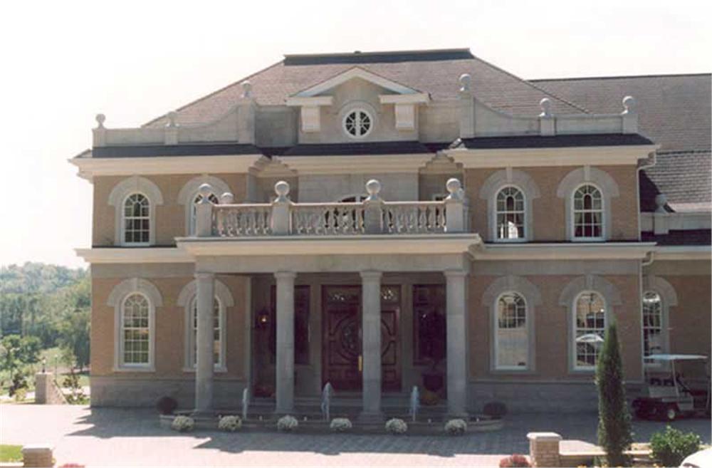 EXTERIOR PHOTO