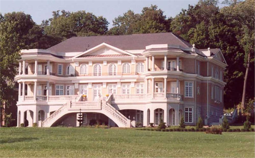EXTERIOR PHOTO