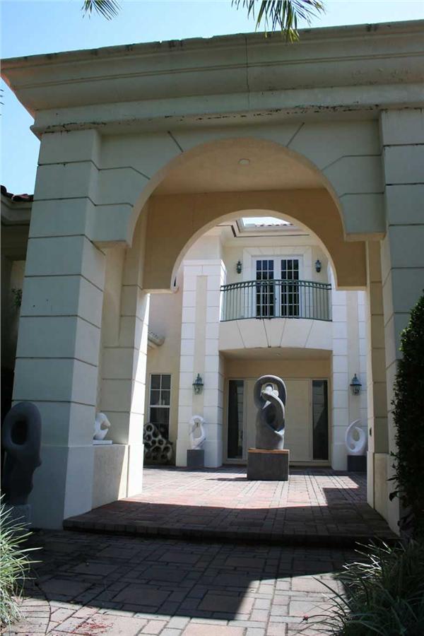 Home Exterior Photograph