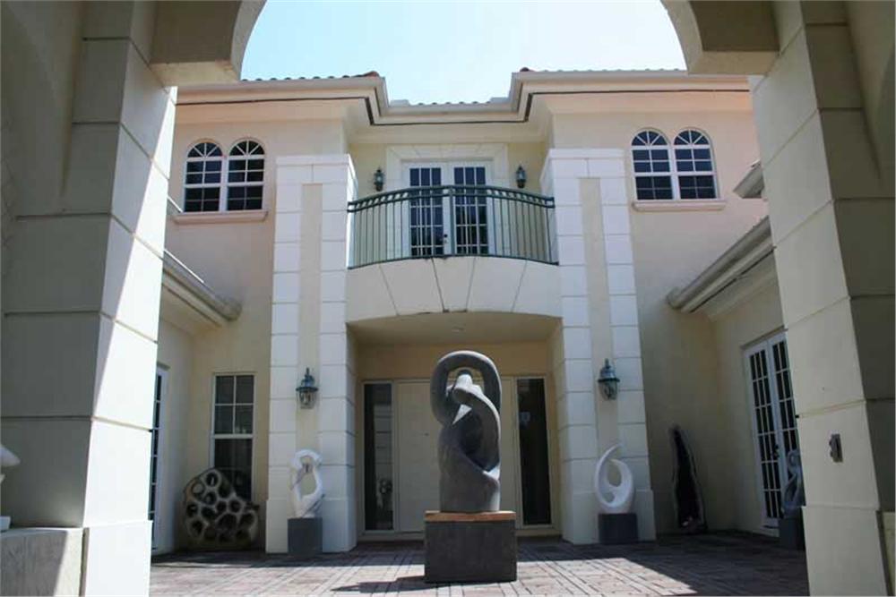 Home Exterior Photograph