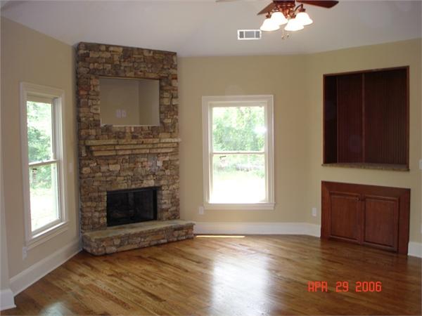 109-1103 house plan great room
