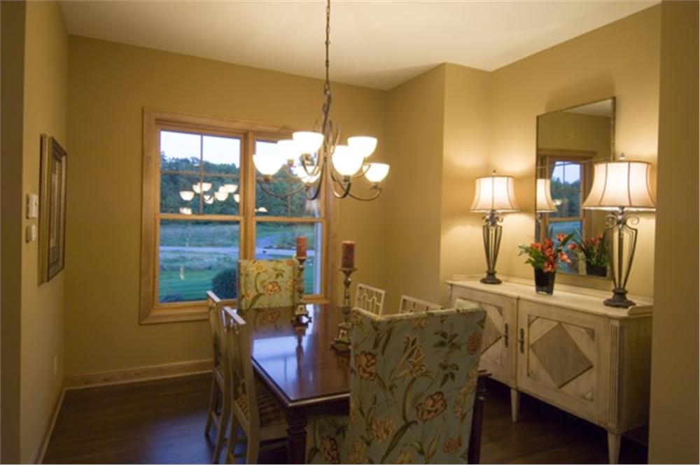 109-1191 house plan dining room