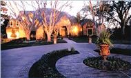 Luxury homeplans GMLH-011 front image.