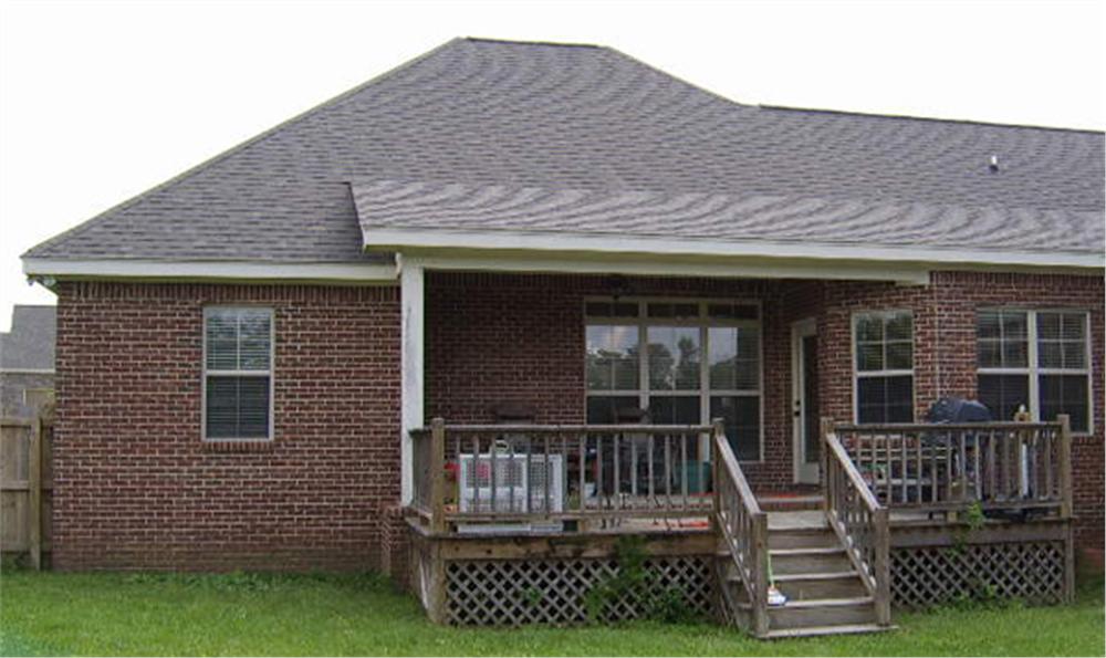 141-1196 house plan rear deck