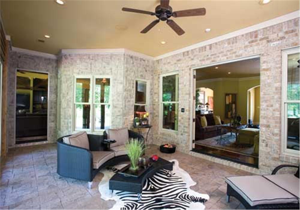 Home Exterior Photograph
