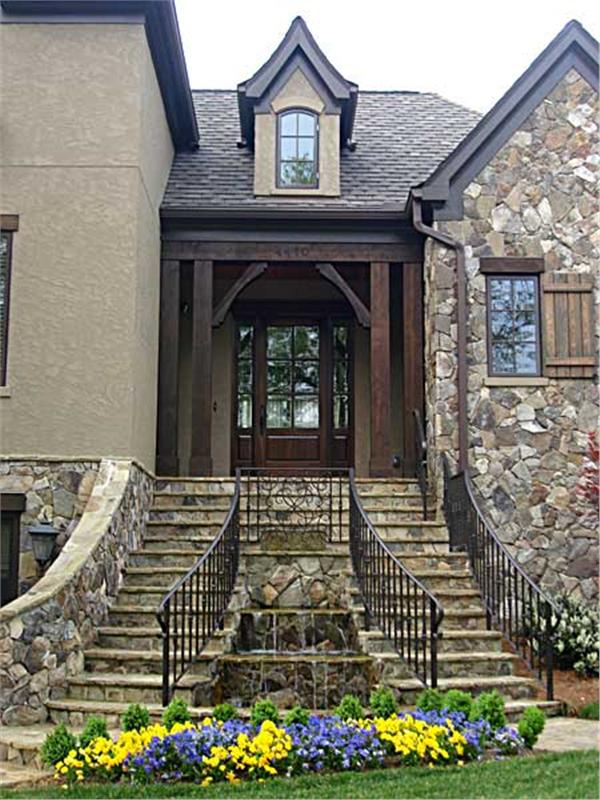 Home Exterior Photograph