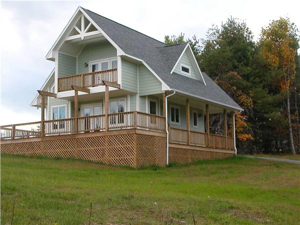 Home Exterior Photograph