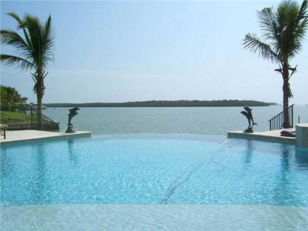 HOME PLAN PHOTO