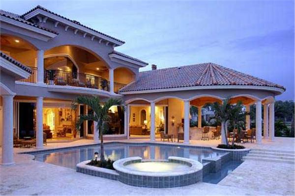 Home Exterior Photograph