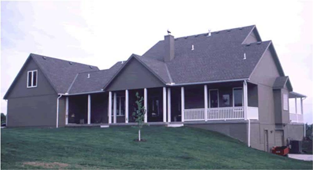 REAR ELEVATION