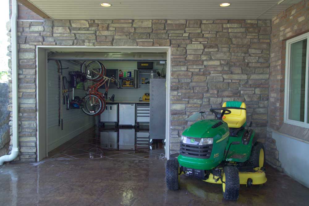 Home Exterior Photograph