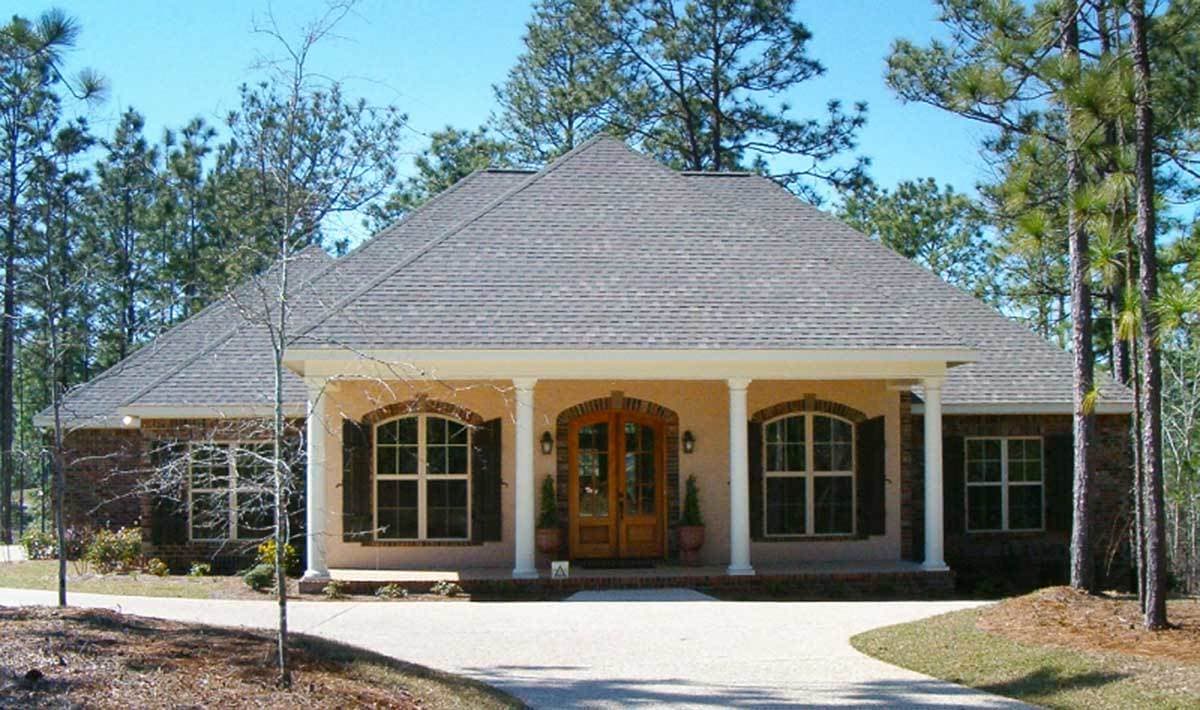 Home Exterior Photograph