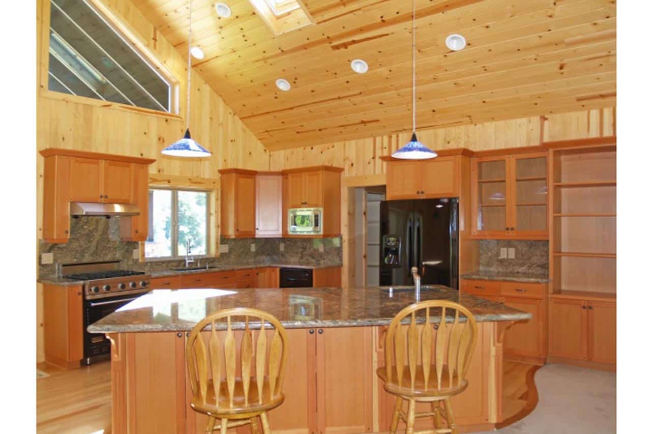 Kitchen: Kitchen Island