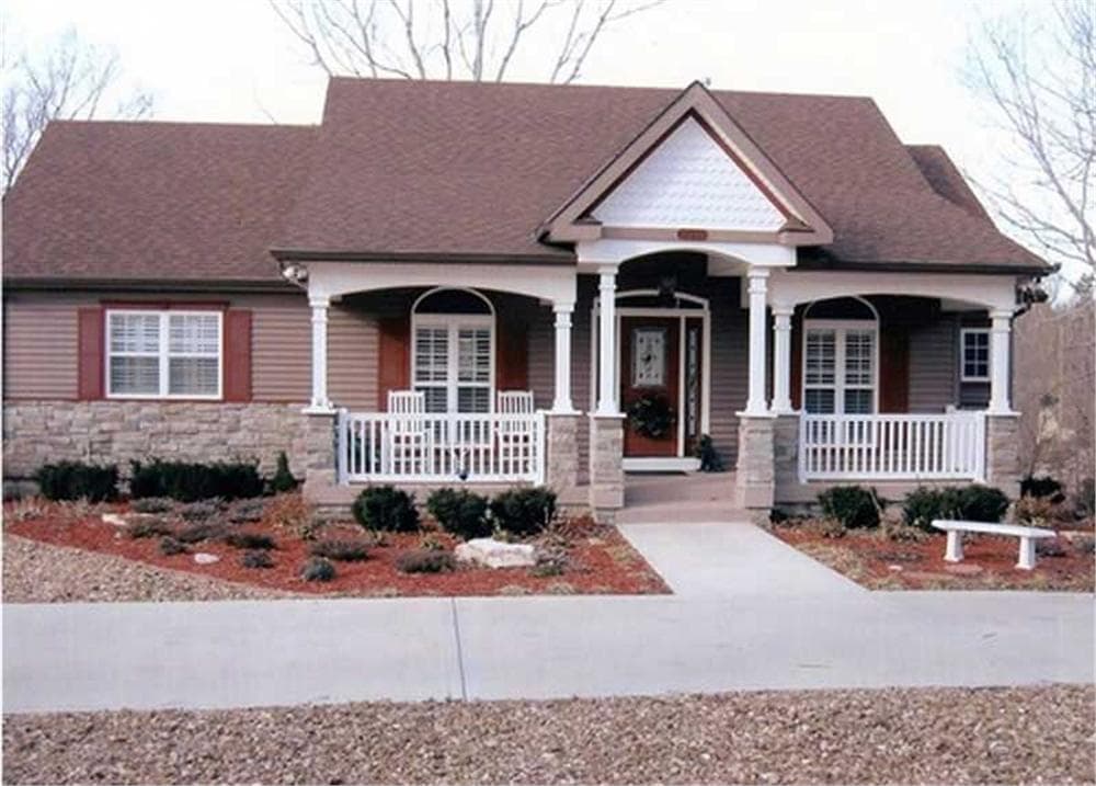 Home Exterior Photograph