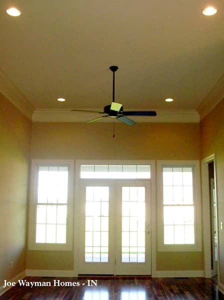 Entry Hall: Foyer
