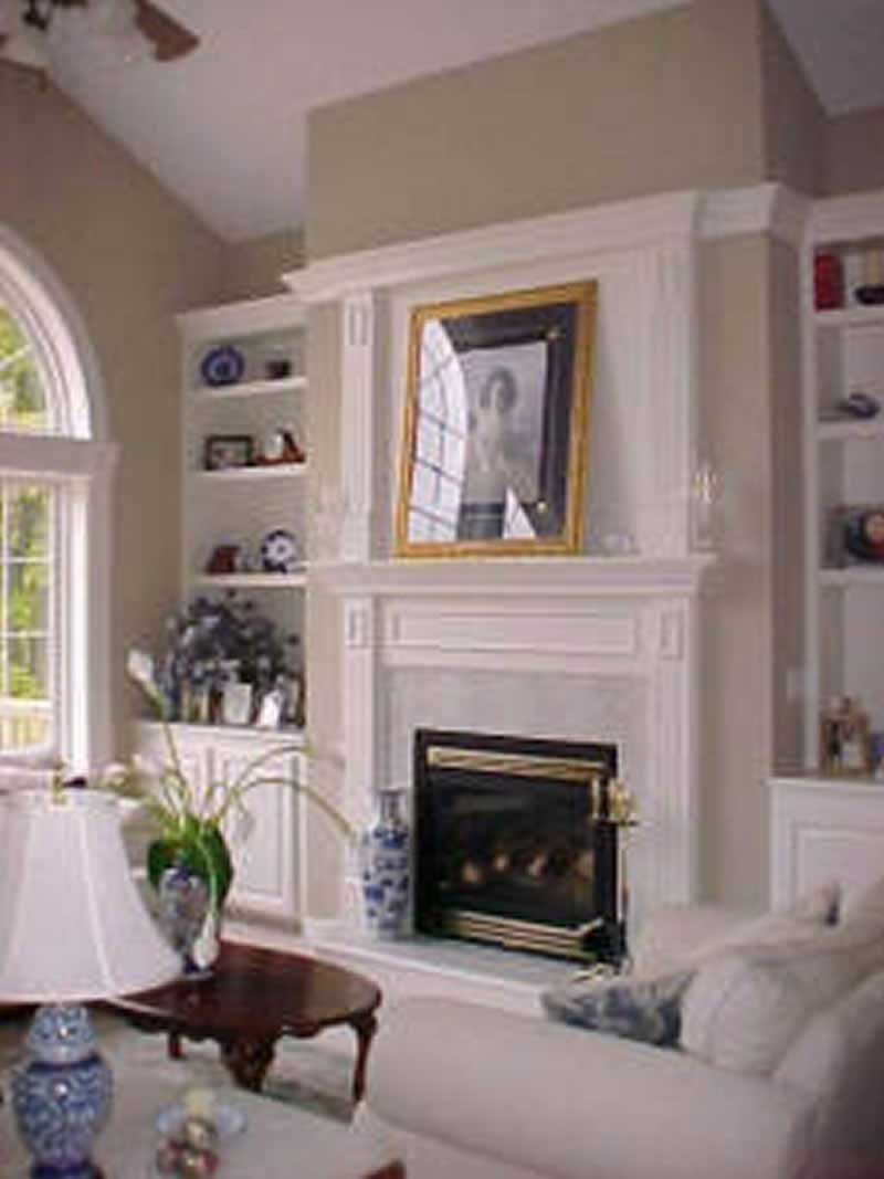Great Room: Fireplace