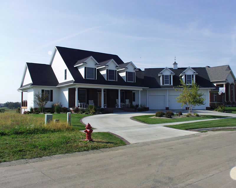 Front View of this 4-Bedroom, 3730 Sq Ft Plan - 101-1650