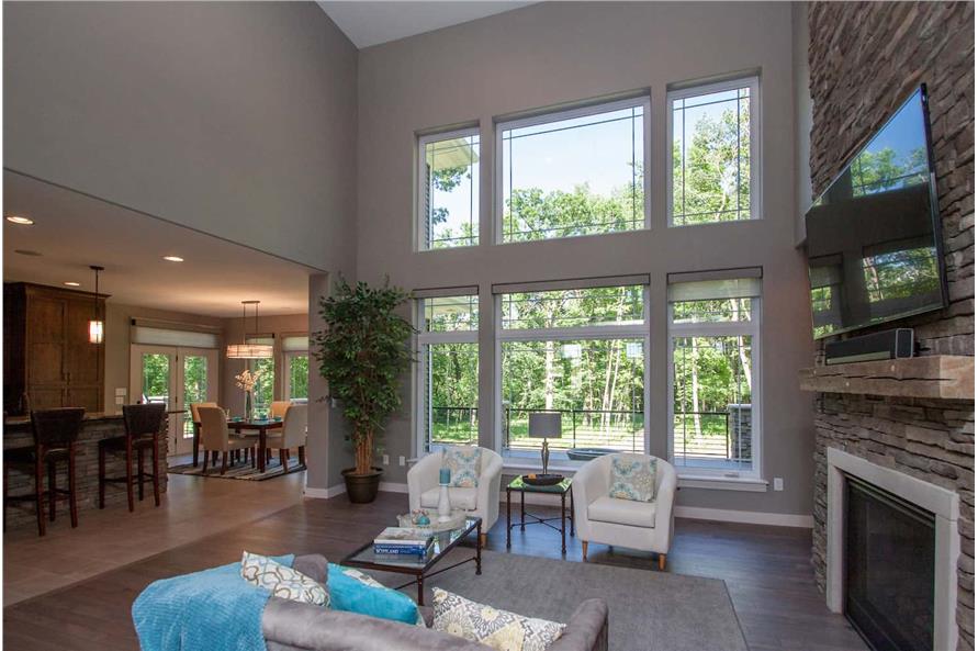 101-2016: Home Interior Photograph-Great Room: Windows