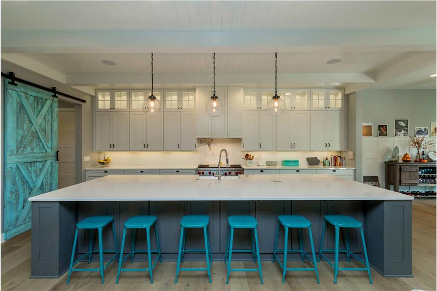 101-2020: Home Interior Photograph-Kitchen: Breakfast Bar