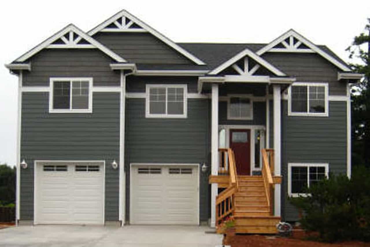 This is the front elevation for these Craftsman Homeplans.