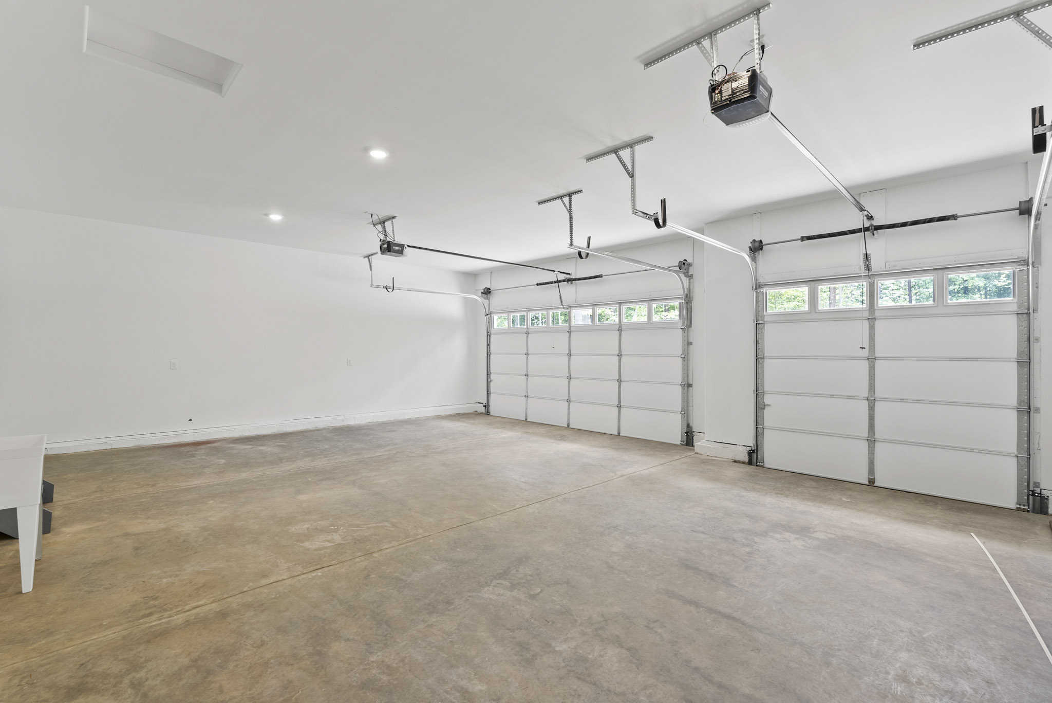 Garage of this 3-Bedroom,1676 Sq Ft Plan -120-2589