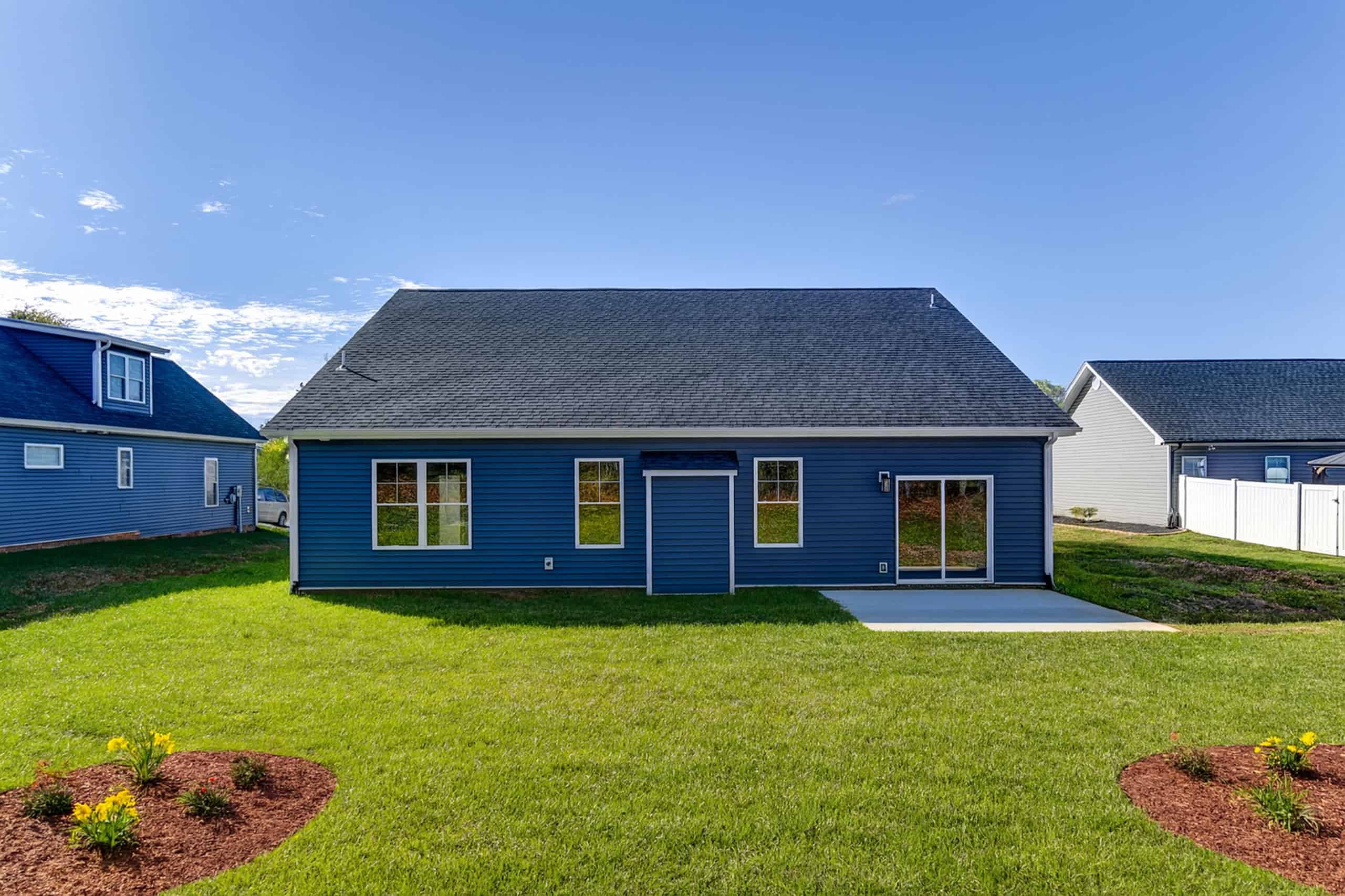 Rear View of this 3-Bedroom,1603 Sq Ft Plan -120-2648