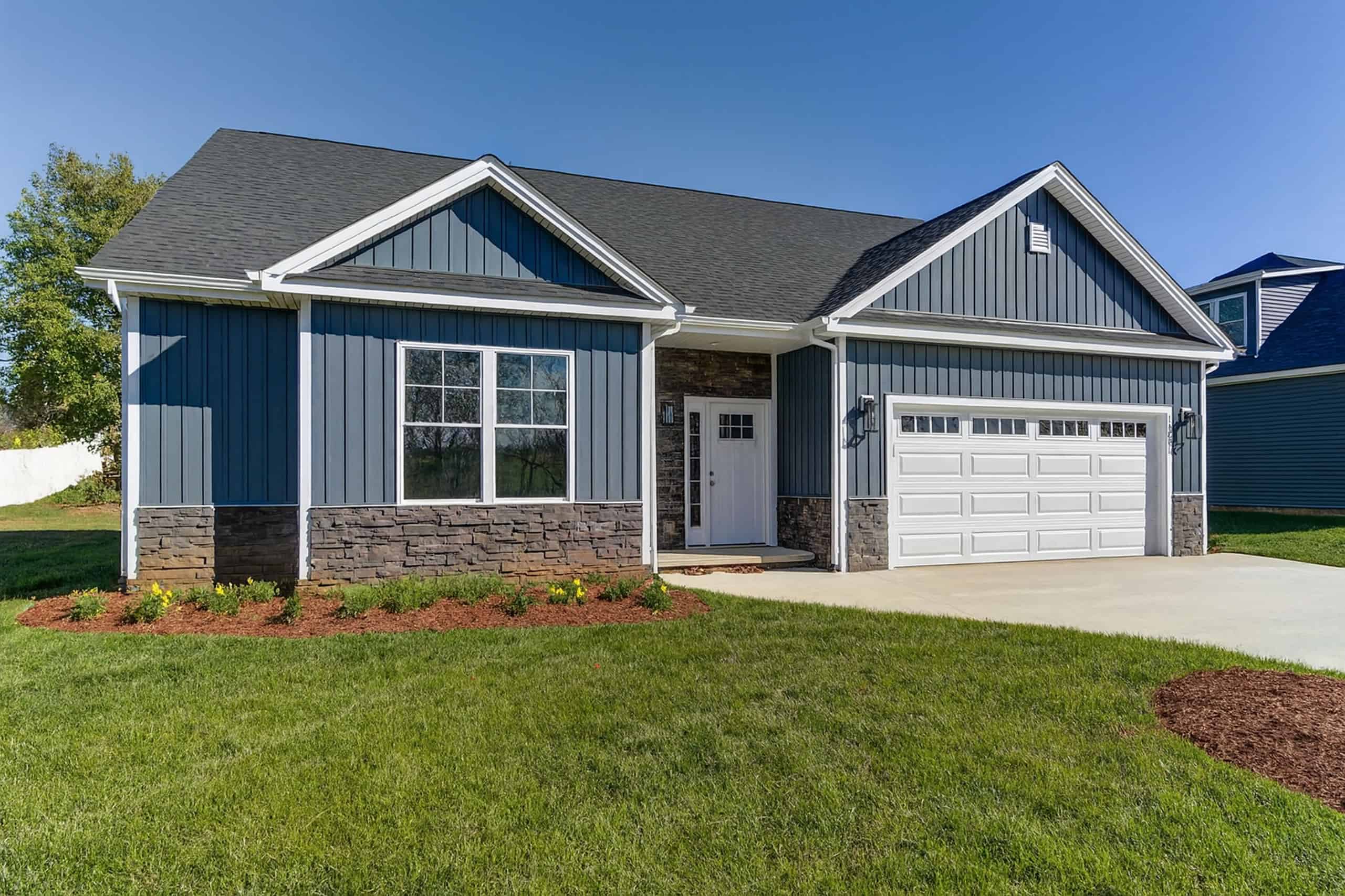 Ranch home (ThePlanCollection: Plan #120-2648)