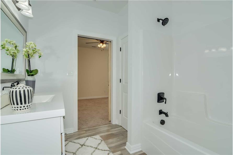 123-1102: Home Interior Photograph-Master Bathroom
