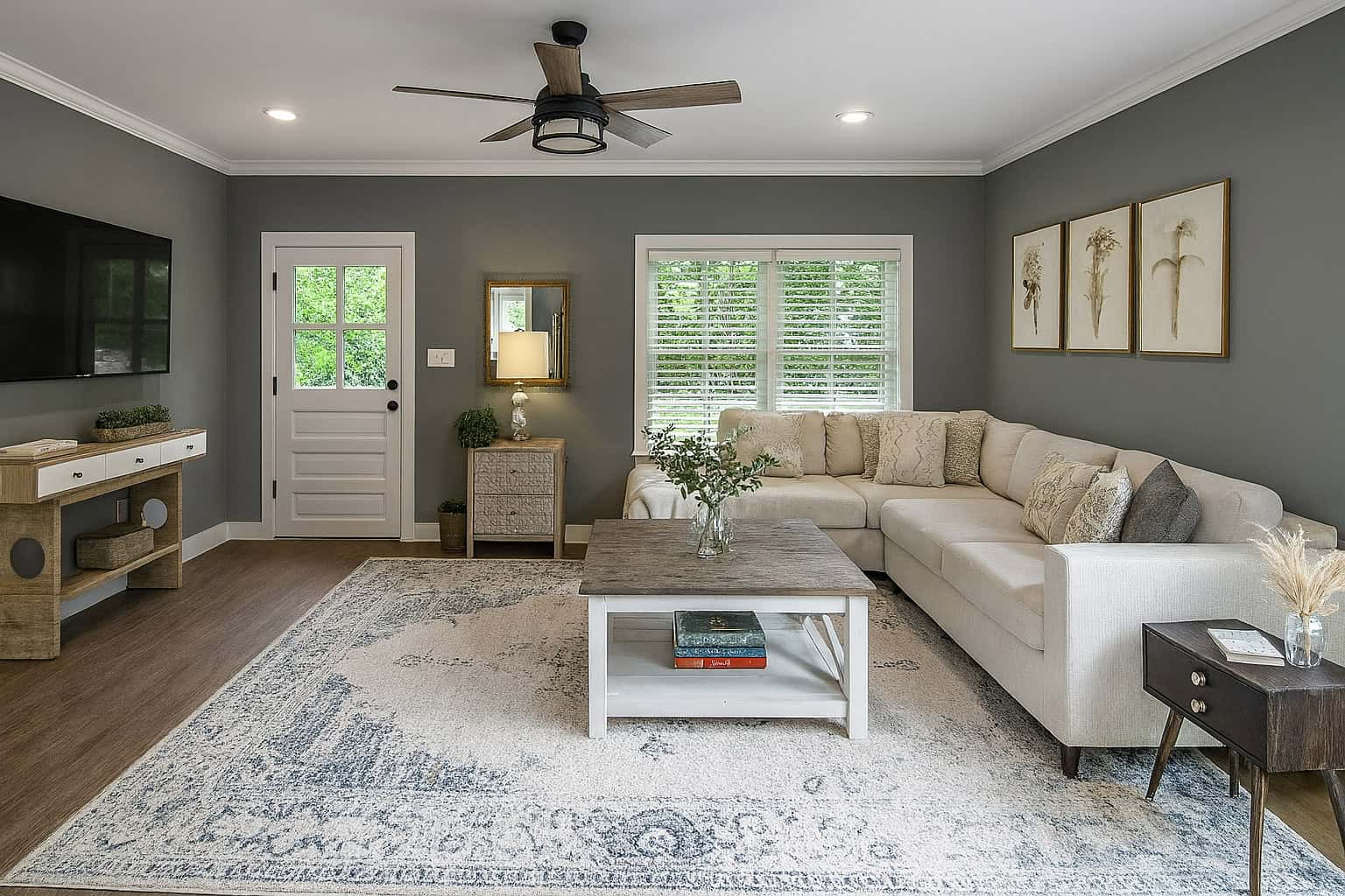 Great Room of this 3-Bedroom,1425 Sq Ft Plan -123-1132