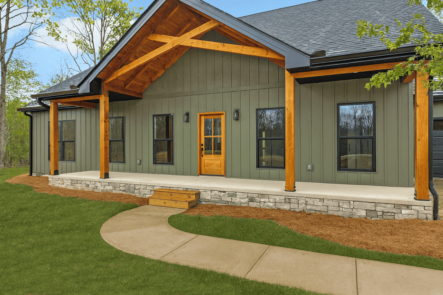 Front View of this 3-Bedroom,1615 Sq Ft Plan -123-1165