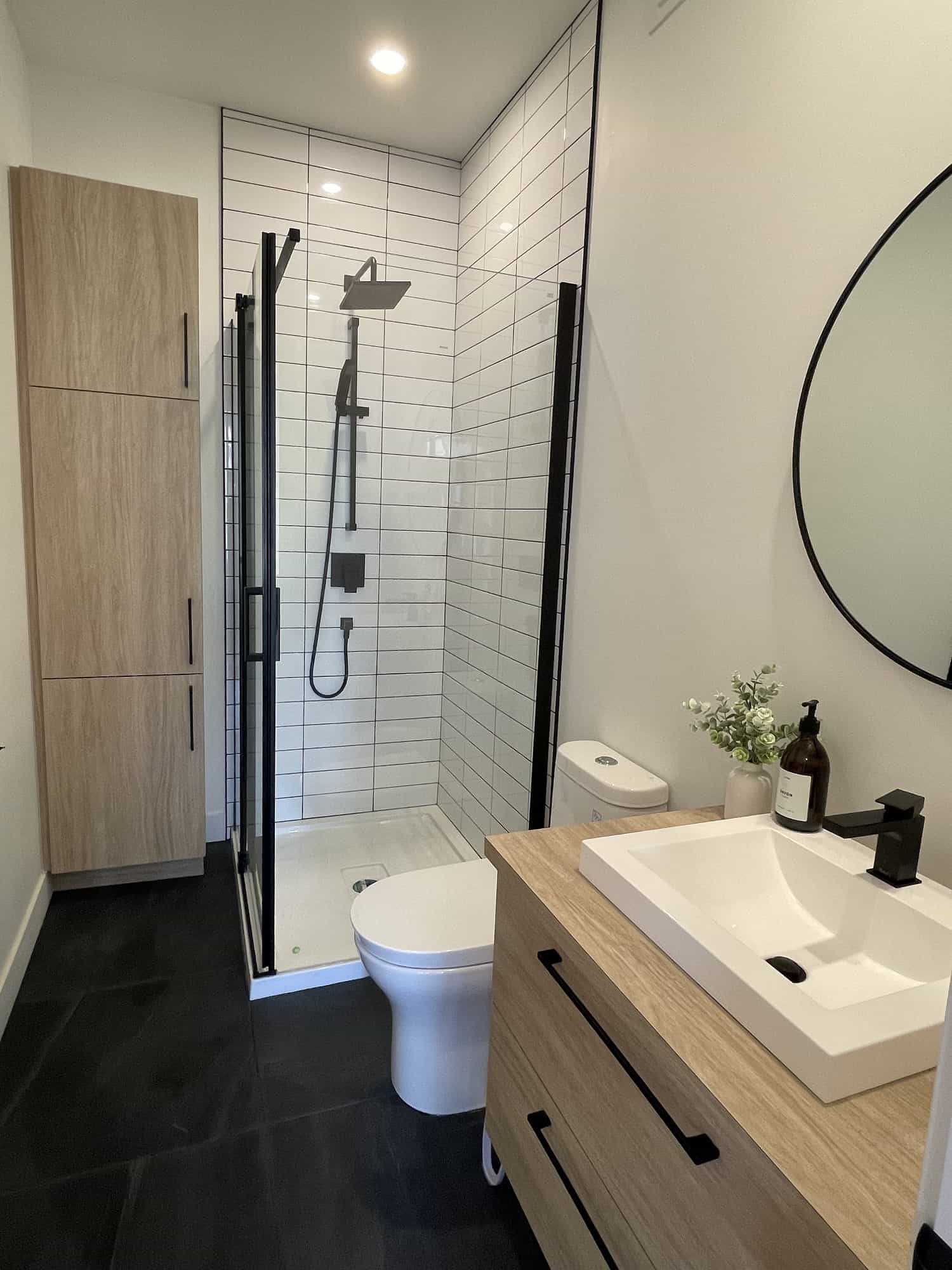 Bathroom of this 3-Bedroom,1678 Sq Ft Plan -126-1981