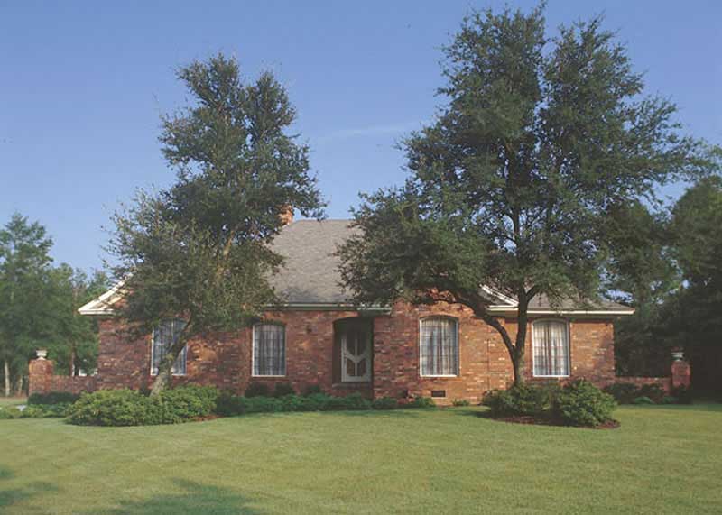 Front View of this 4-Bedroom,2070 Sq Ft Plan -131-1200