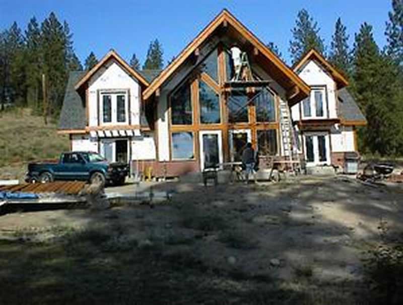 Front View of this 3-Bedroom, 2985 Sq Ft Plan - 132-1421