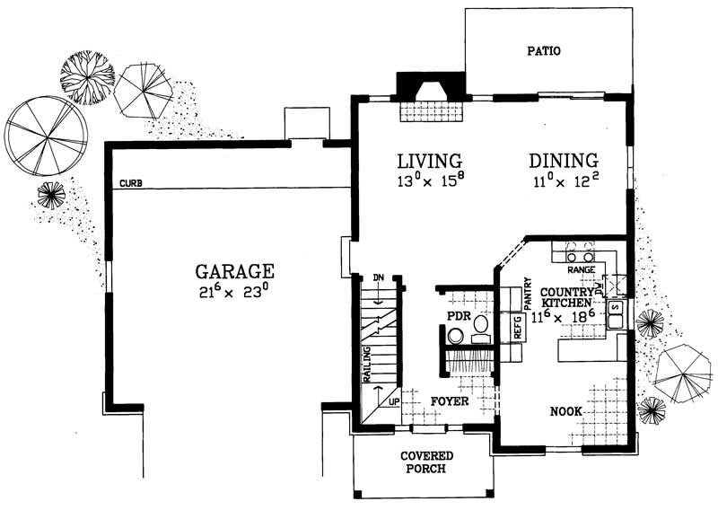 Floor Plan First Story of Colonial Plan #137-1199
