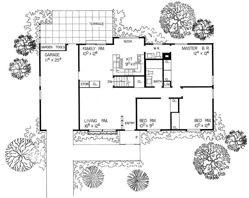 Floor Plan First Story of Ranch Plan #137-1533