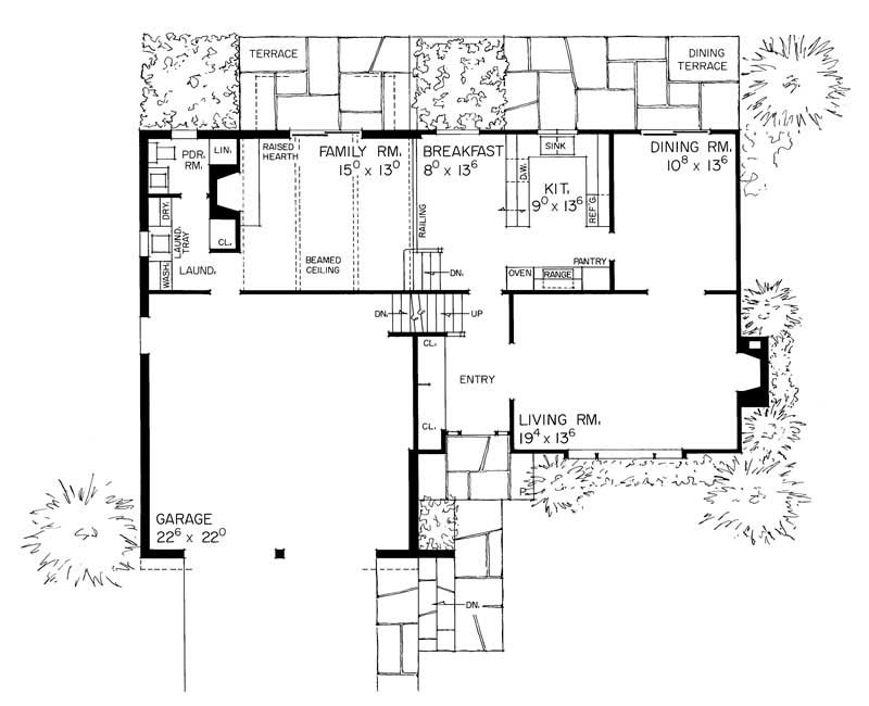 Floor Plan First Story of Cape Cod Plan #137-1752