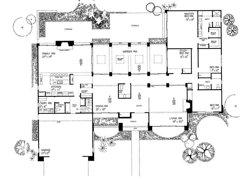 Floor Plan First Story of Ranch Plan #137-1755