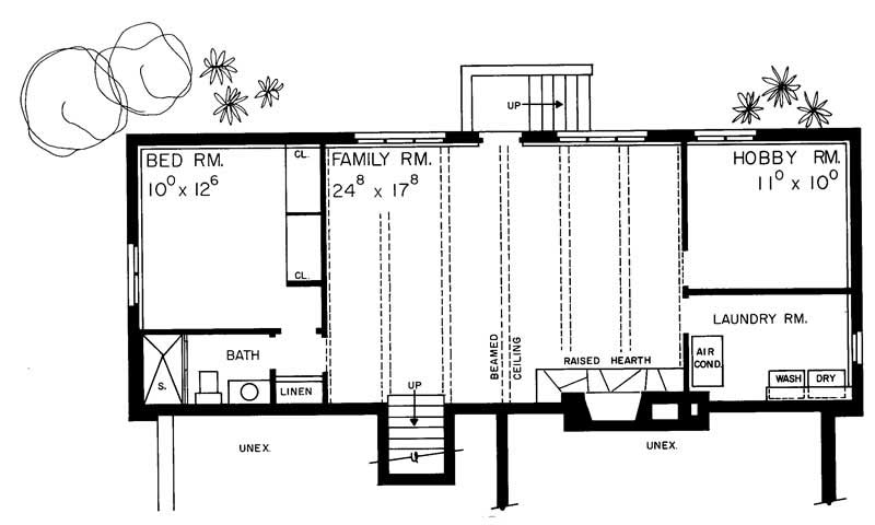 Floor Plan Second Story of Country Plan #137-1797