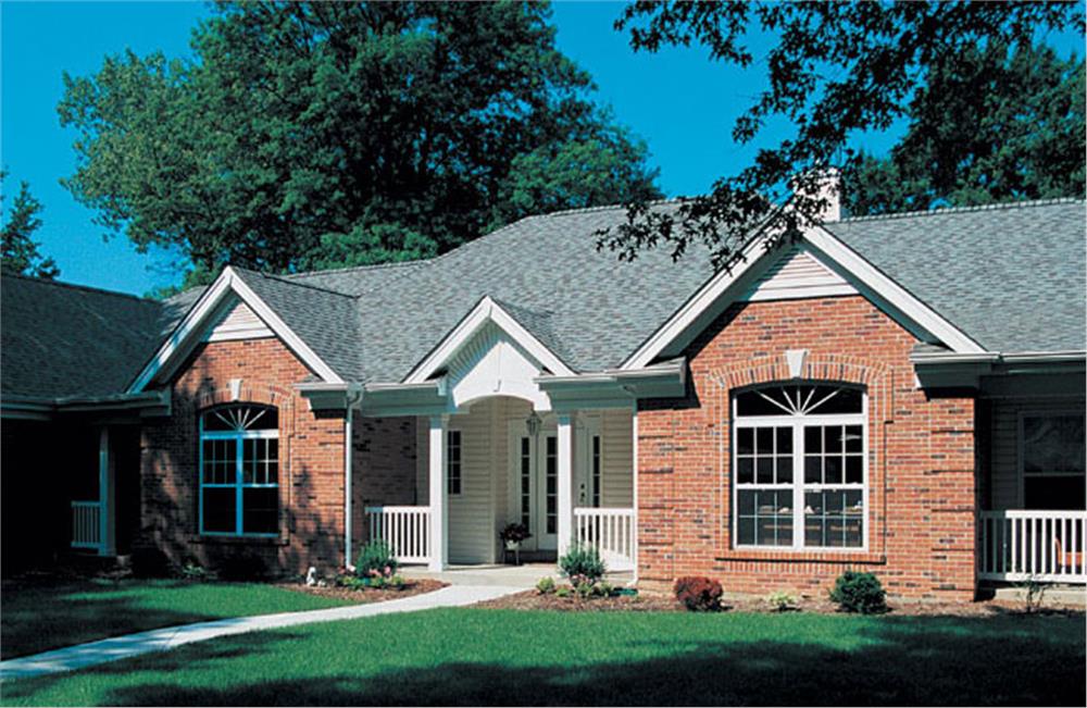 Front elevation of Ranch home (ThePlanCollection: House Plan #138-1087)
