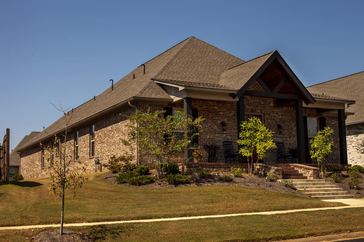 Side View of this 4-Bedroom,2566 Sq Ft Plan -140-1104